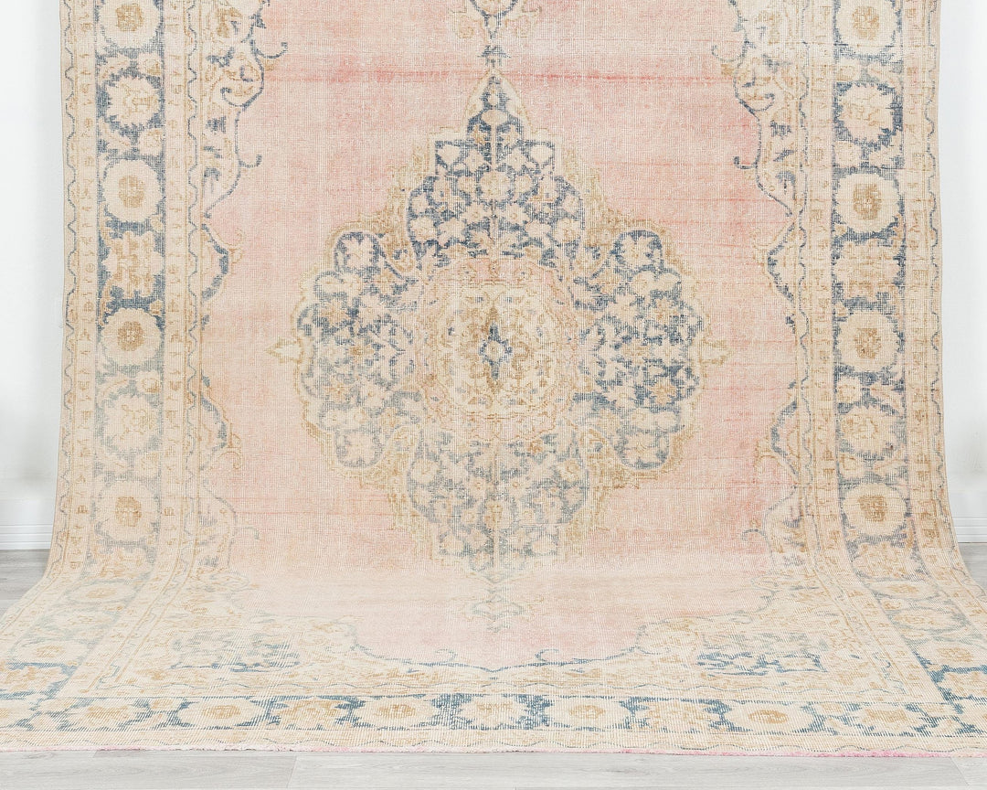Pink Oushak Rug 6' 5" x 10' 2" | No. VR91726