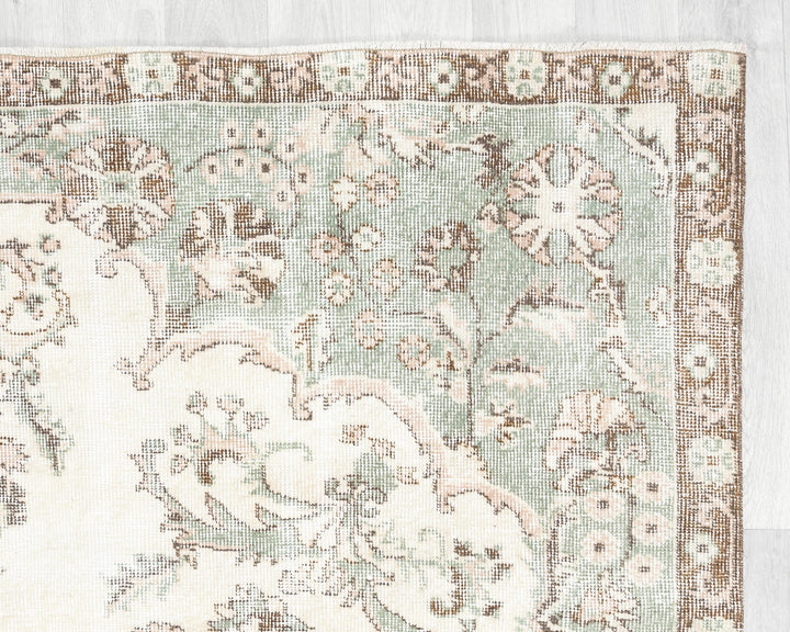 Neutral Oushak Rug 6' 5" x 10' 8" | No. VR58104