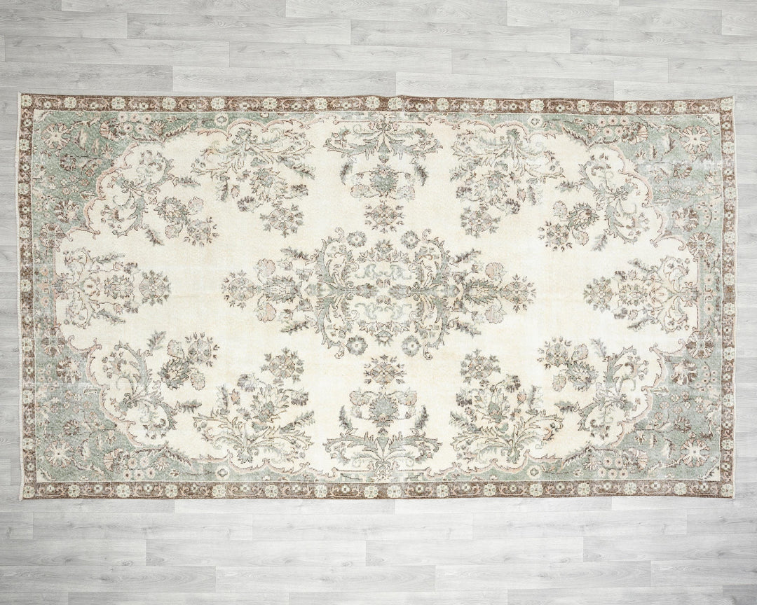 Neutral Oushak Rug 6' 5" x 10' 8" | No. VR58104