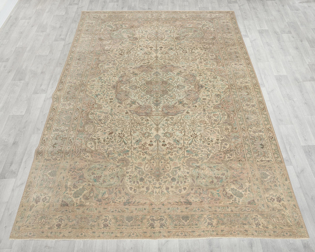 Oushak Rug 6' 6" x 9' 6" | No. VR86779
