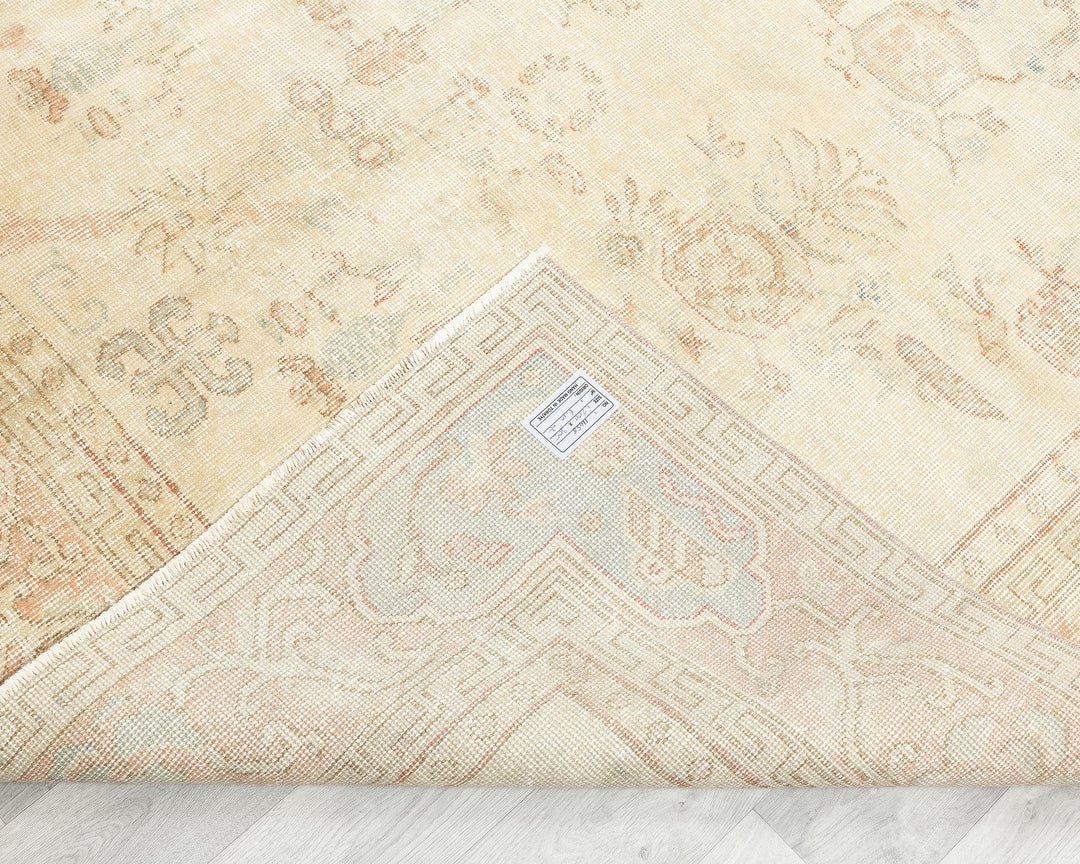 Oushak Rug 6' 7" x 10' | No. VR58018