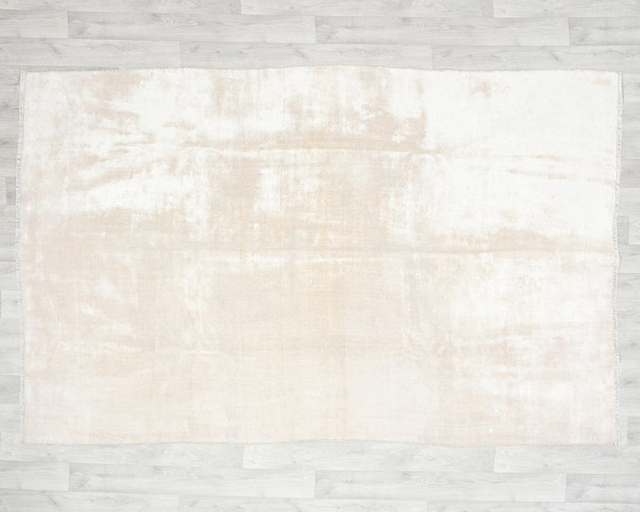 Beige Oushak Rug 5' 5" x 7' 8" | No. VR76050