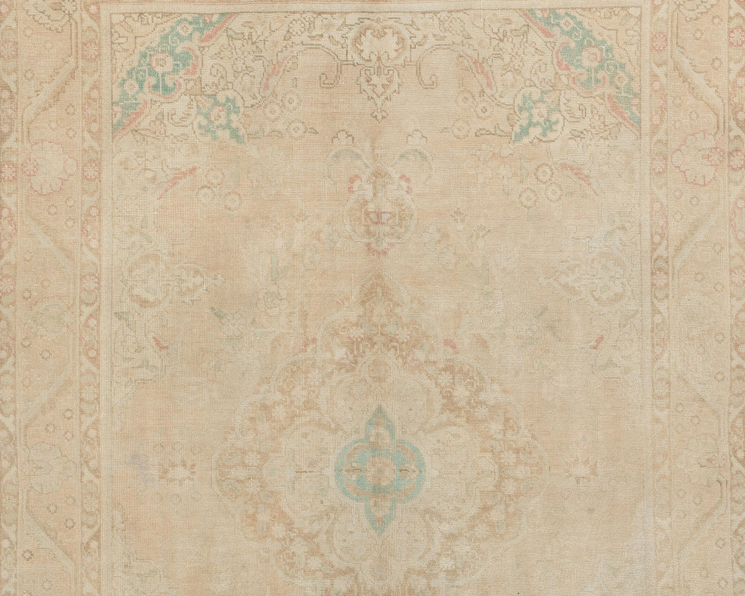 Oushak Rug 6' 5" x 9' 7" | No. VR66306