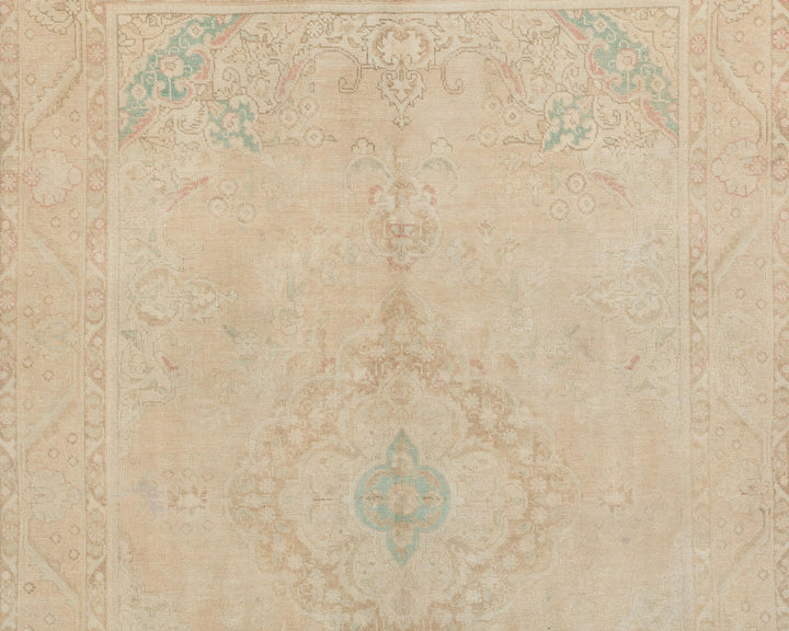 Oushak Rug 6' 5" x 9' 7" | No. VR66306