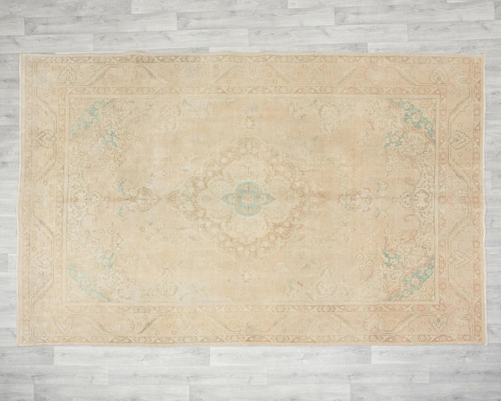 Oushak Rug 6' 5" x 9' 7" | No. VR66306