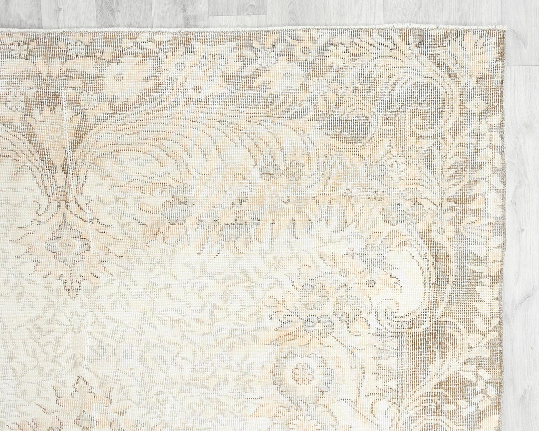 Faded Oushak Rug 6' 5" x 9' 10" | No. VR34964