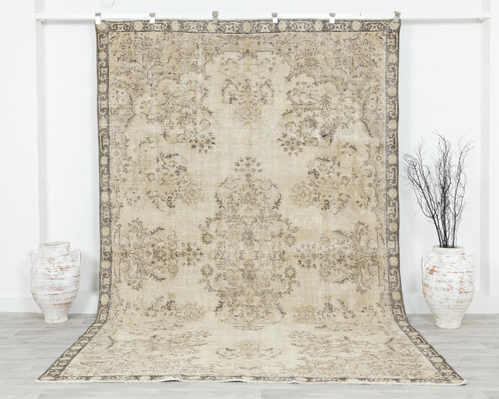 Oushak Rug 6' 8" x 10' 6" | No. VR30054