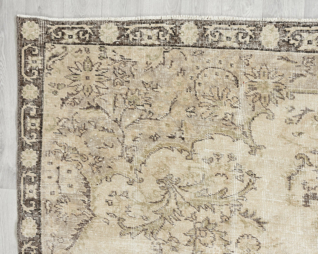 Oushak Rug 6' 8" x 10' 6" | No. VR30054
