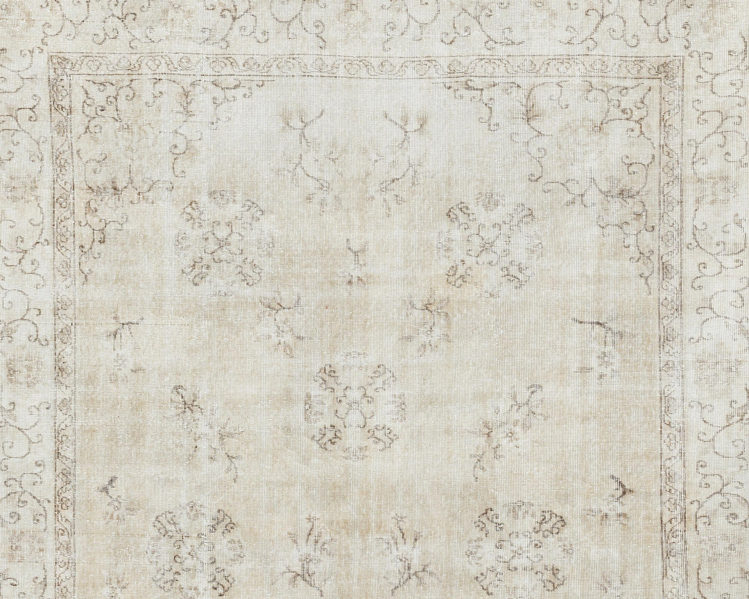 Beige Oushak Rug 6' 11" x 10' 4" | No. VR83299
