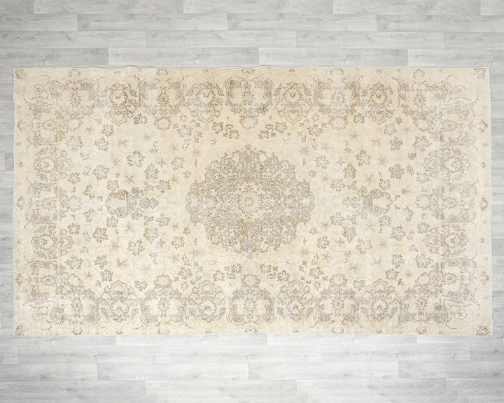 Faded Oushak Rug 6' 2" x 10' 5" | No. VR60458