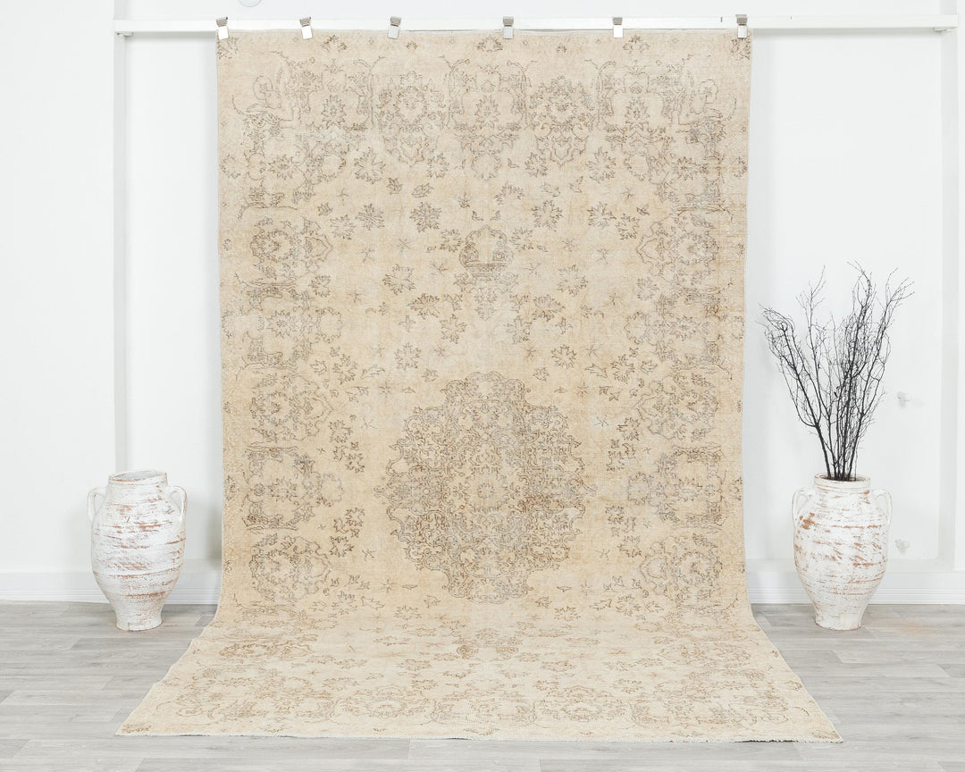 Faded Oushak Rug 6' 2" x 10' 5" | No. VR60458