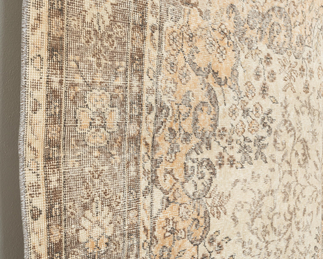 Faded Oushak Rug 6' 5" x 10' 4" | No. VR73349