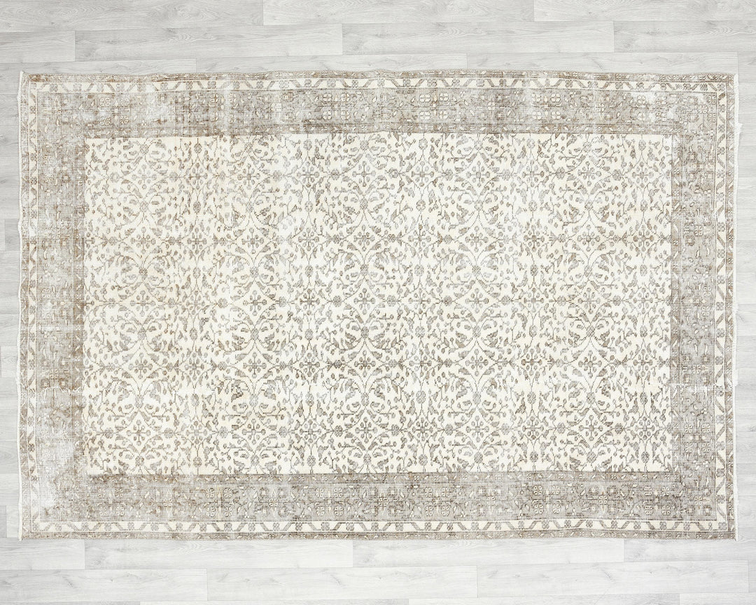 Oushak Rug 6' x 8' 8" | No. VR88003