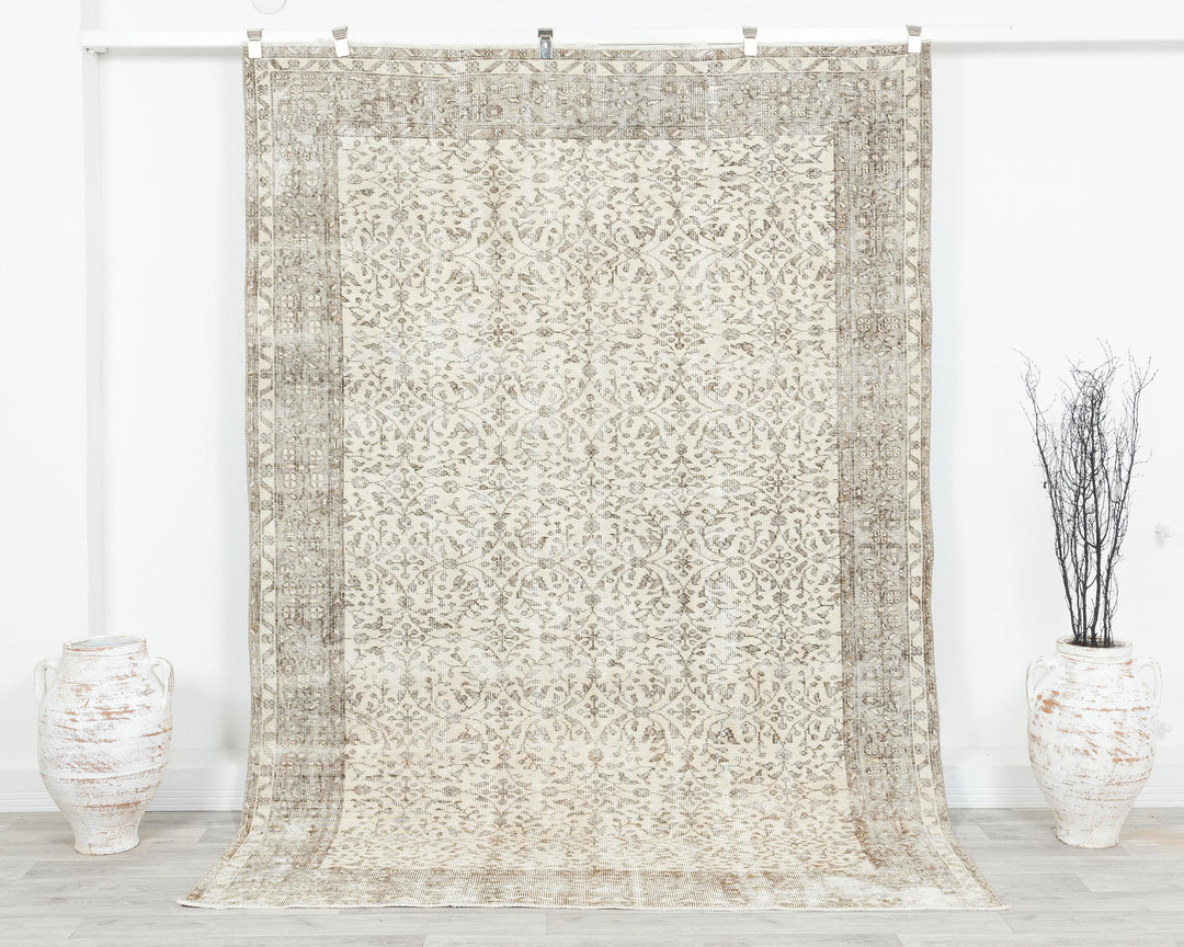 Oushak Rug 6' x 8' 8" | No. VR88003