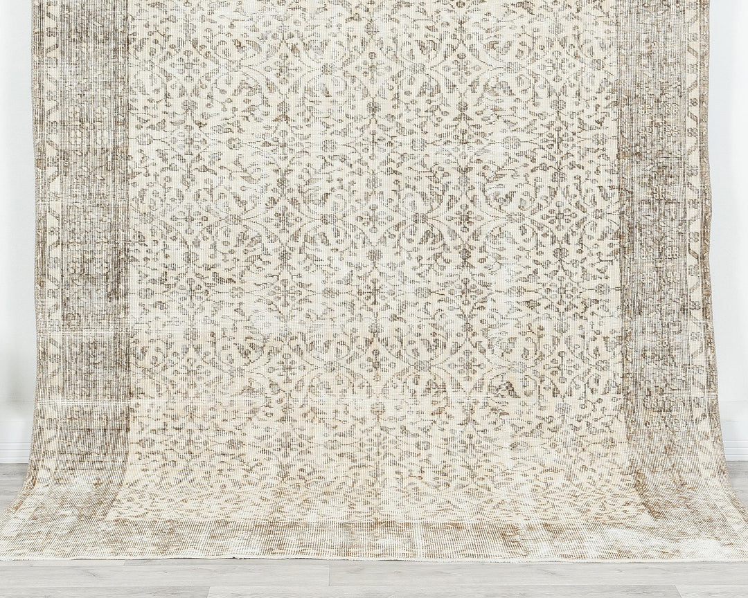 Oushak Rug 6' x 8' 8" | No. VR88003