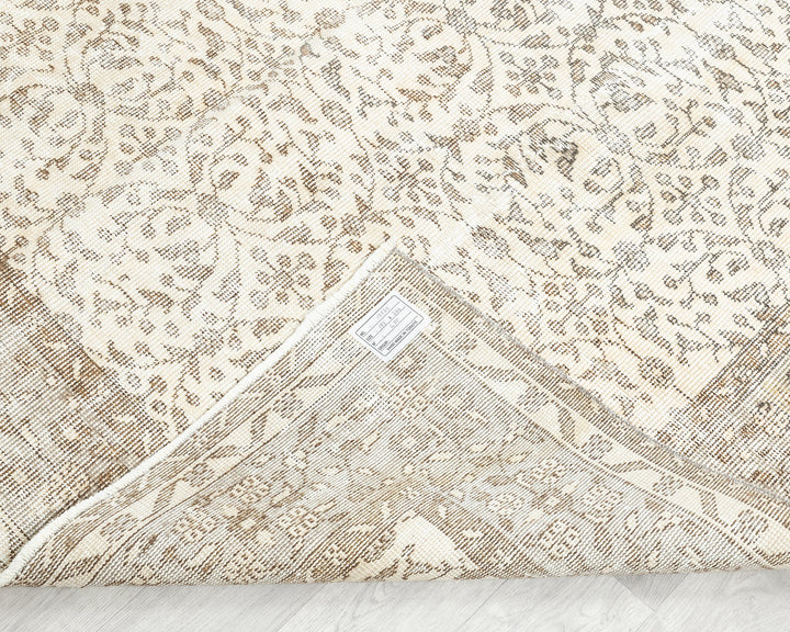 Oushak Rug 6' x 8' 8" | No. VR88003
