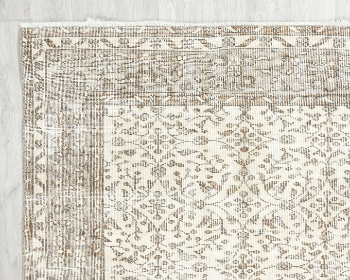 Oushak Rug 6' x 8' 8" | No. VR88003
