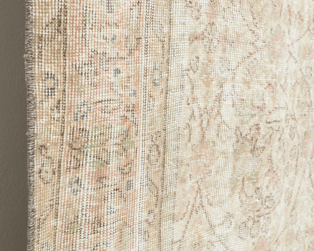 Beige Oushak Rug 7' 1" x 10' | No. VR46484
