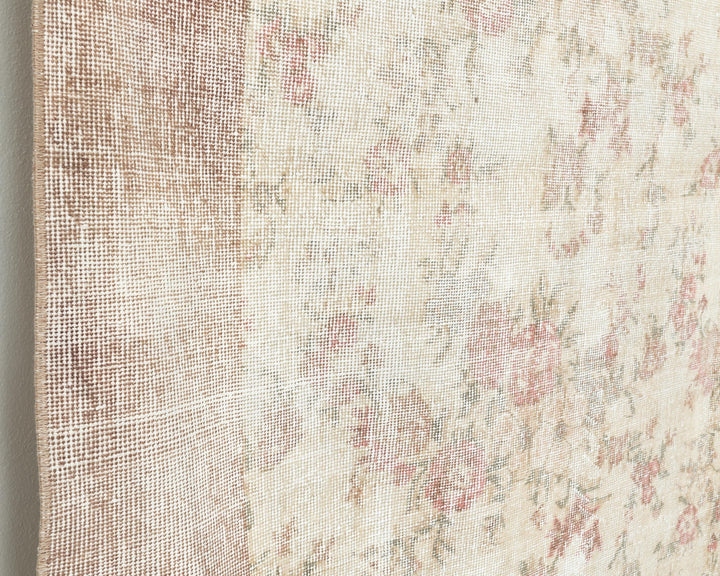 Neutral Oushak Rug 6' 7" x 9' 4" | No. VR61116