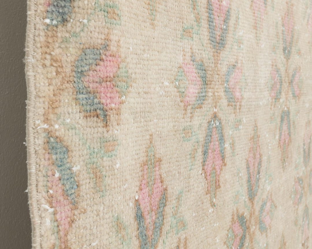 Faded Oushak Rug 6' 5" x 9' 1" | No. VR58505