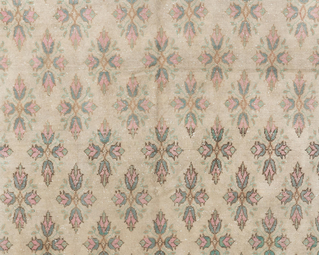 Faded Oushak Rug 6' 5" x 9' 1" | No. VR58505