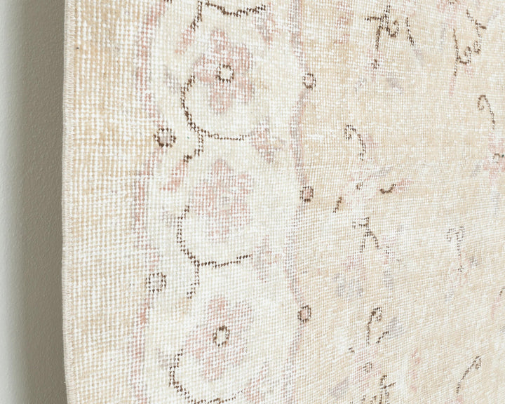 Neutral Oushak Rug 6' 7" x 9' 10" | No. VR83313