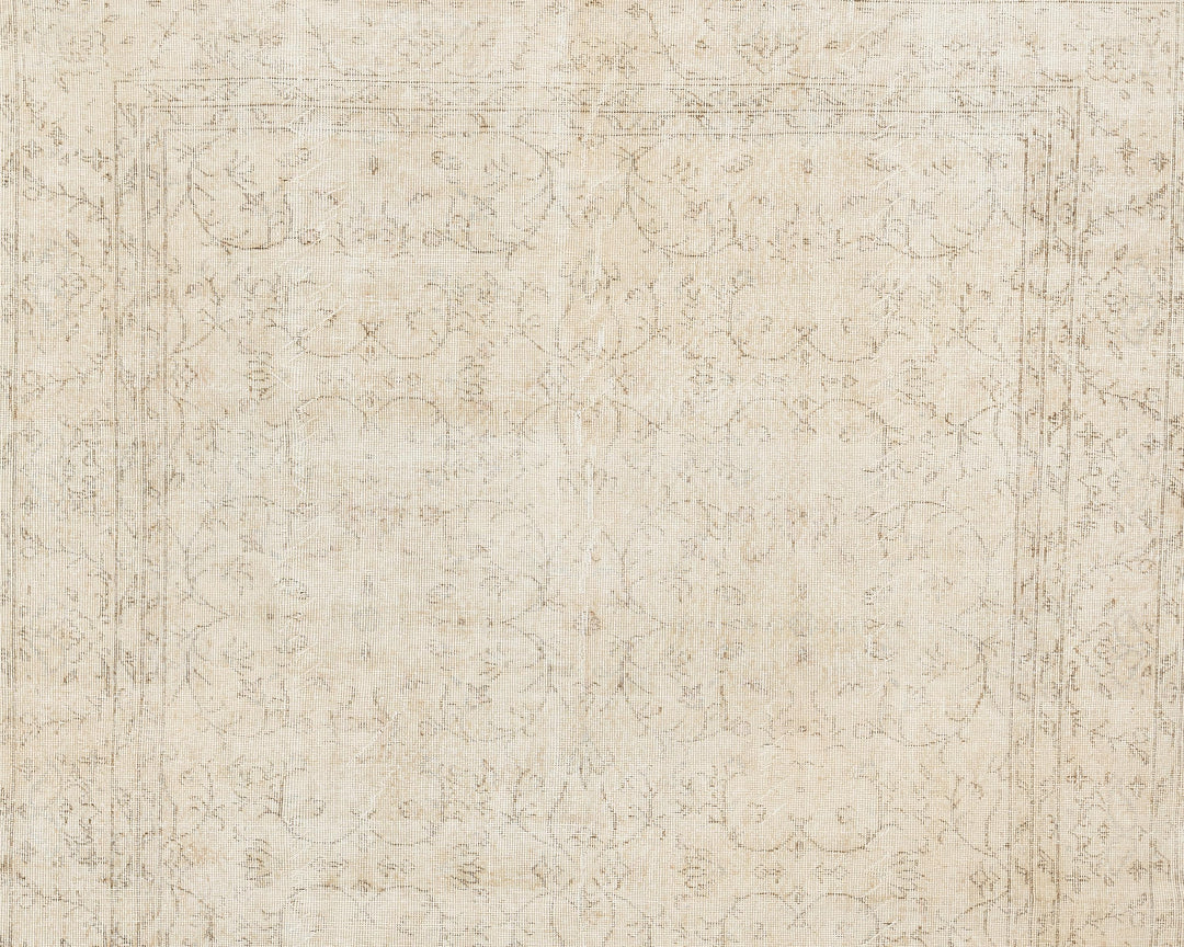 Beige Oushak Rug 6' 10" x 10' | No. VR33810