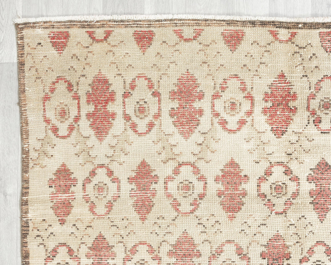 Oushak Rug 5' 2" x 8' 5" | No. VR27633