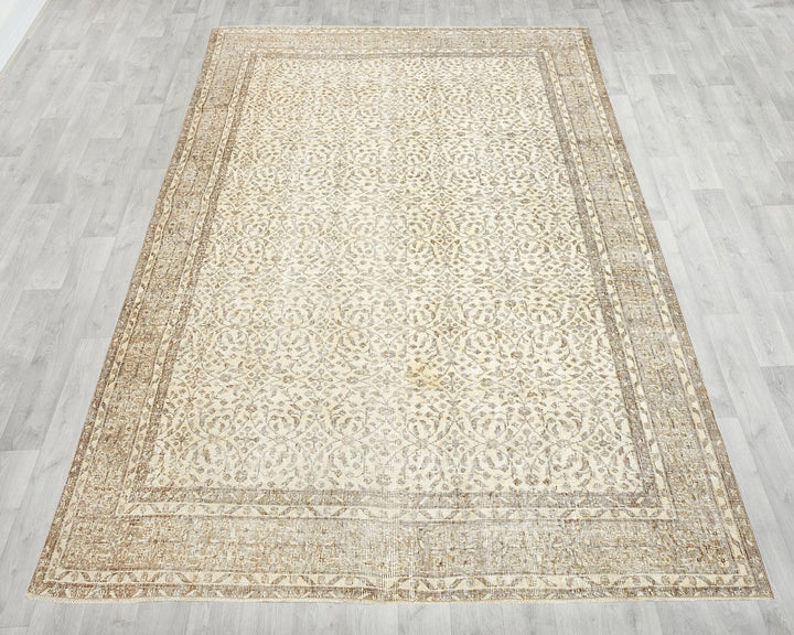 Oushak Rug 6' 7" x 9' 2" | No. VR55127
