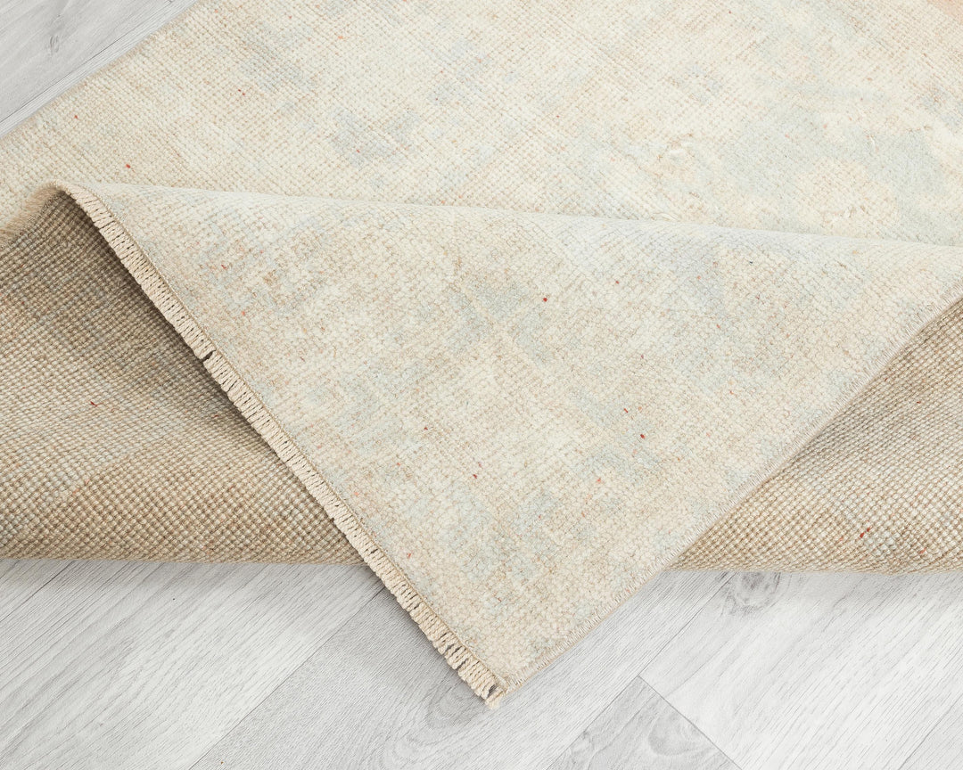Beige Runner Rug 5' x 6' 1" | No. VR40884
