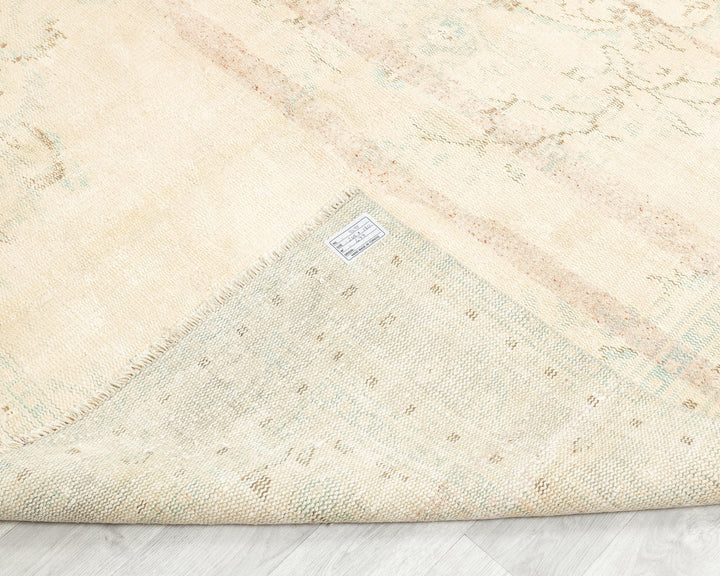Beige Oushak Rug 8' 8" x 9' | No. VR55158