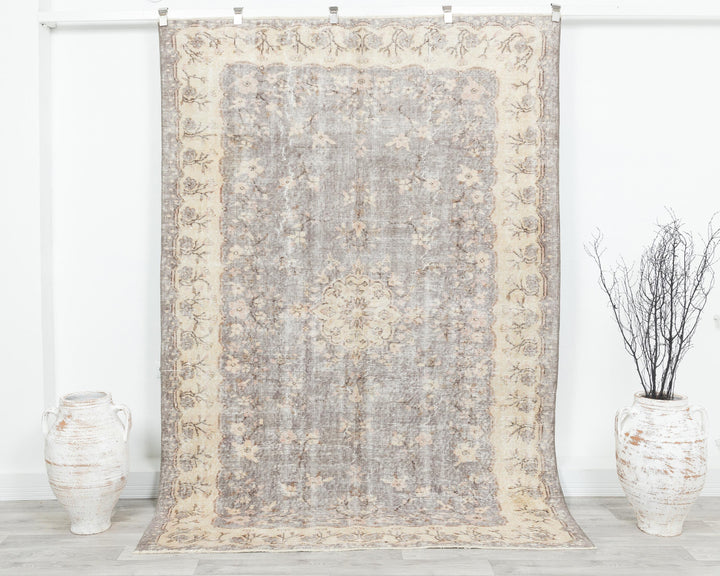 Muted Oushak Rug 8' 2" x 5' 7" | No. VR43319