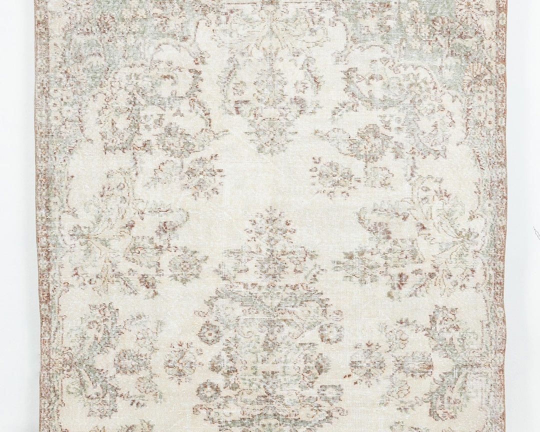 Beige Oushak Rug 5' 10" x 9' | No. VR61218
