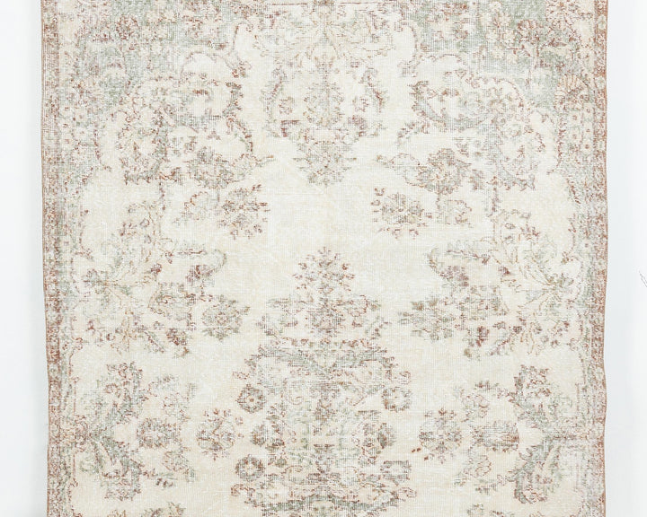 Beige Oushak Rug 5' 10" x 9' | No. VR61218
