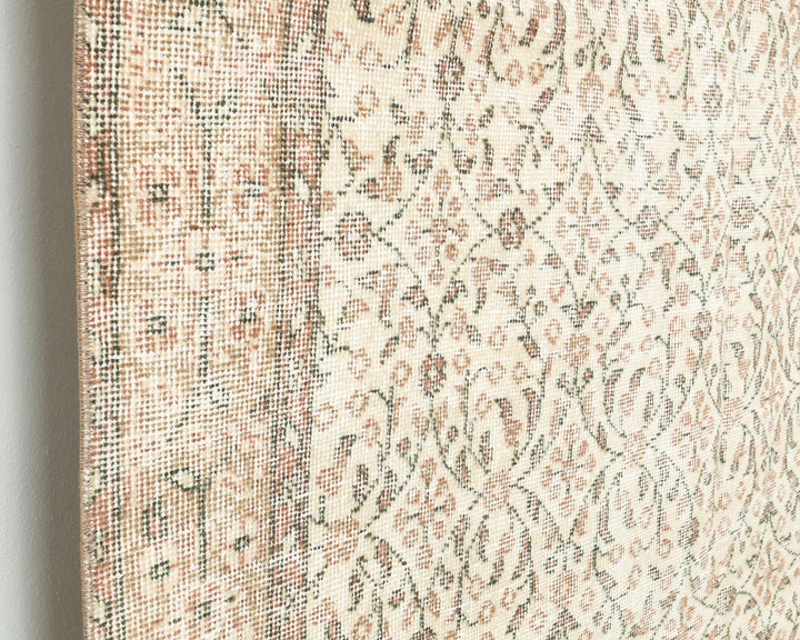 Beige Oushak Rug 5' 5" x 8' 10" | No. VR57315