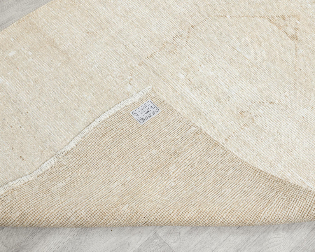 Beige Runner Rug 3' 7" x 11' 6" | No. VR28086