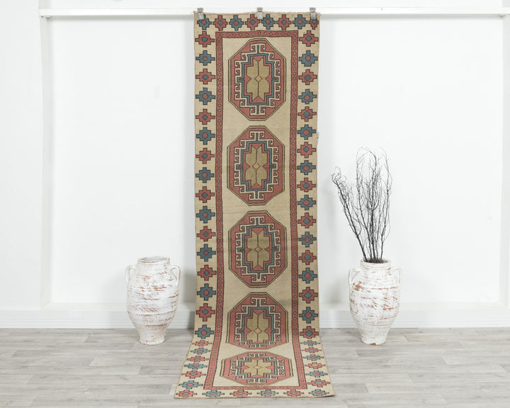Runner Rug 2' 7" x 9' 8" | No. VR87150