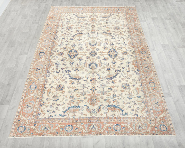 Beige Oushak Rug 6' 3" x 9' 8" | No. VR91002