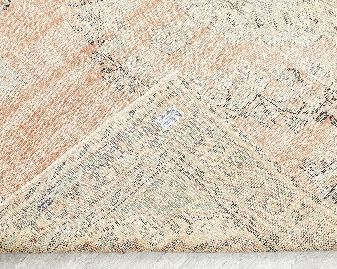 Faded Oushak Rug 5' 11" x 9' 5" | No. VR77804