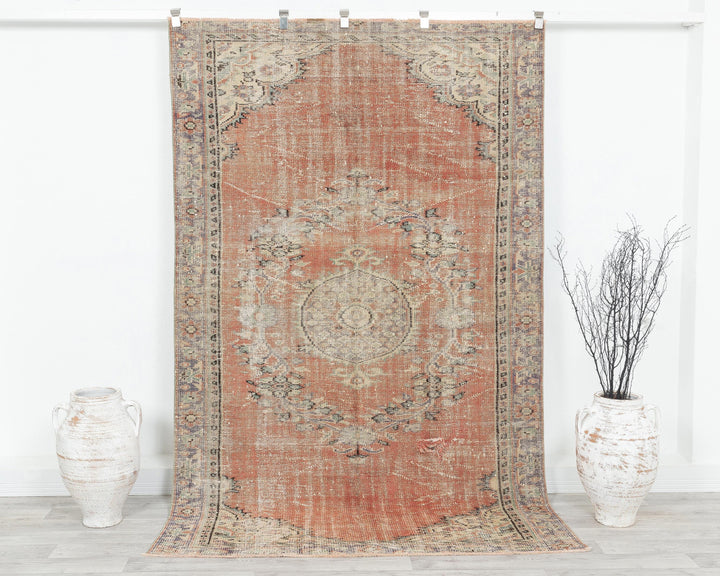 Neutral Oushak Rug 5' 1" x 8' 4" | No. VR68959