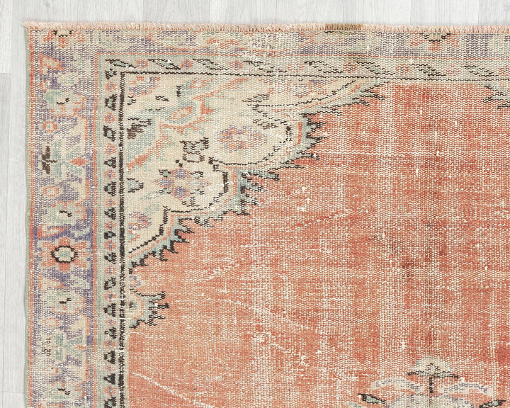 Neutral Oushak Rug 5' 1" x 8' 4" | No. VR68959