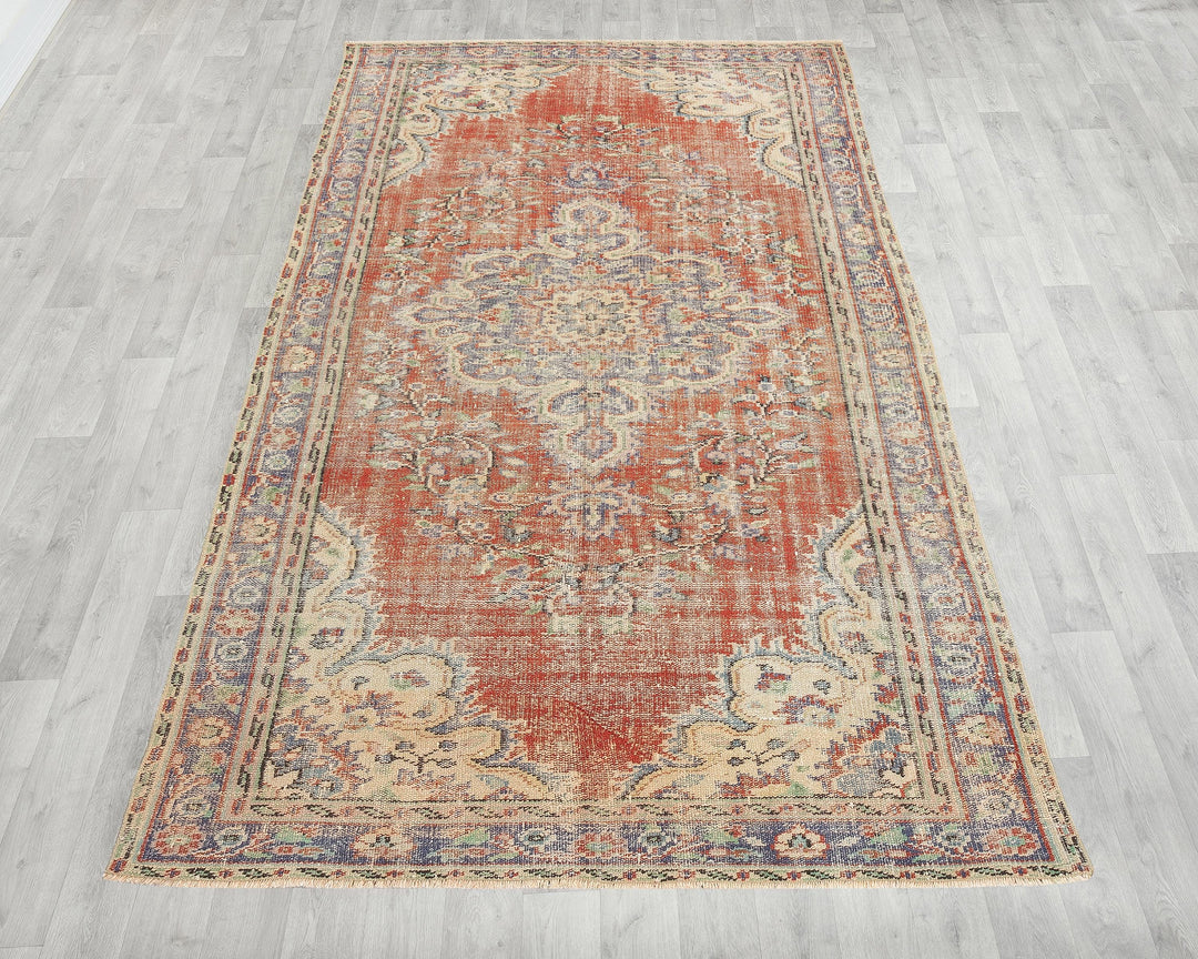 Oushak Rug 5' 2" x 9' | No. VR98706