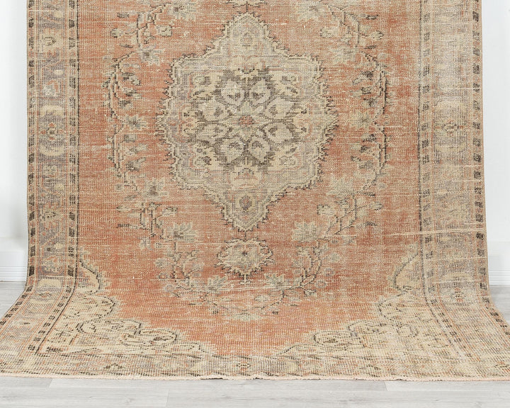 Muted Oushak Rug 5' 8" x 9' 4" | No. VR51248