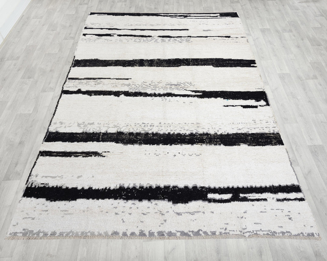 Black Vintage Turkish Rug 7' 7" x 11' 5" | No. VR44442