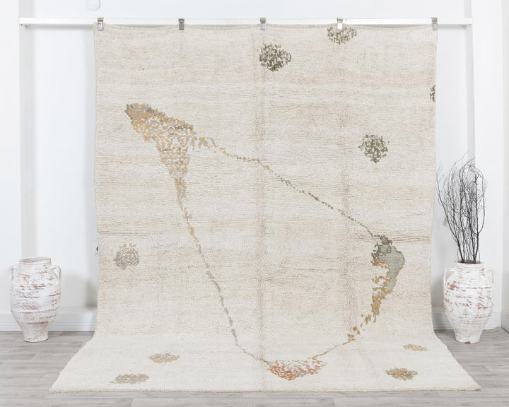 White Vintage Turkish Rug 7' 6" x 9' 10" | No. VR69058
