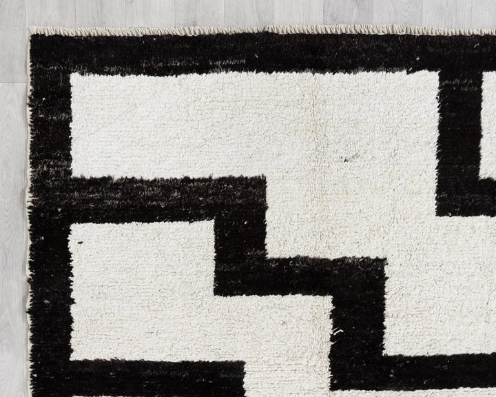 Black Vintage Turkish Rug 9' 5" x 12' 5" | No. VR80788