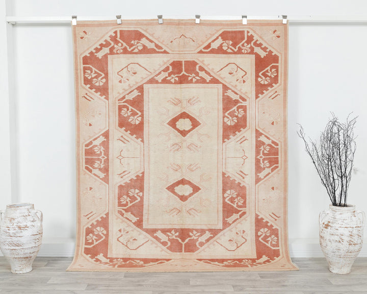 Red Oushak Rug 7' 7" x 5' 9" | No. VR48910