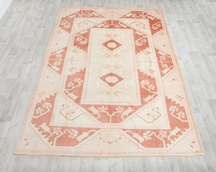 Red Oushak Rug 7' 7" x 5' 9" | No. VR48910