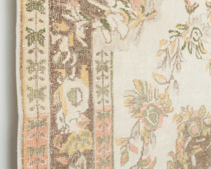 Beige Oushak Rug 6' 2" x 10' 2" | No. VR54224