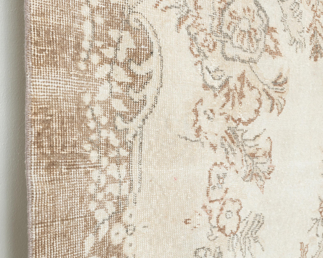 Beige Oushak Rug 5' 9" x 10' 4" | No. VR55317